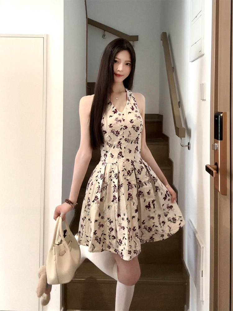 Midi Skirt Floral - Sweet Floral Print V-Neck Midi Dress