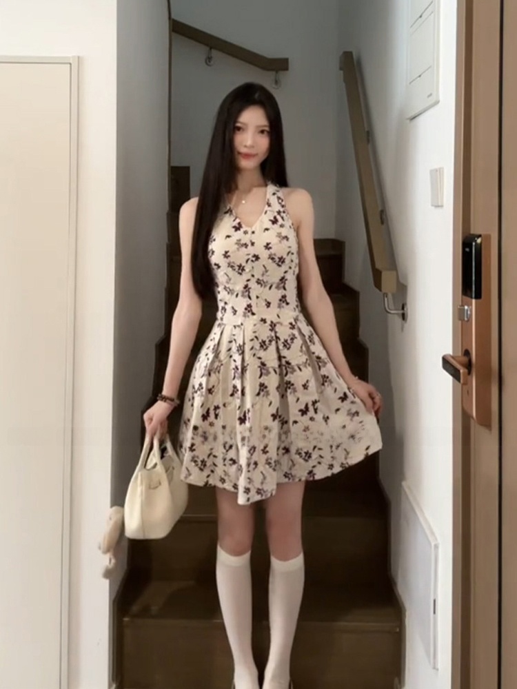Sweet Floral Print V-Neck Midi - مراجعة Midi Skirt Floral وسعره